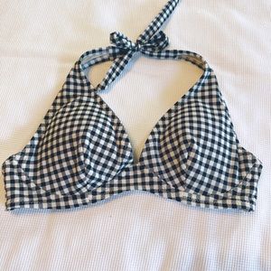 Old Navy Woman’s black and white checkered bikini top size Small